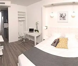 3* Апарт-отель Calm Appart' & Hostel